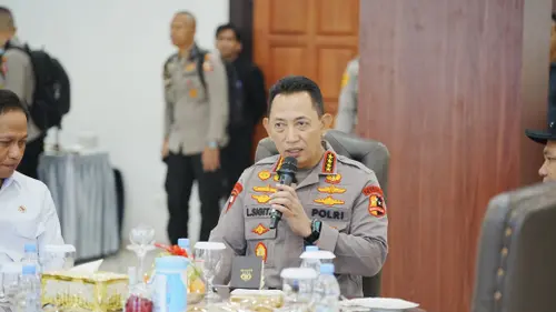 074456000_1753363195-e33e4b23-77e7-4d3c-9fbd-78d18c76cd08